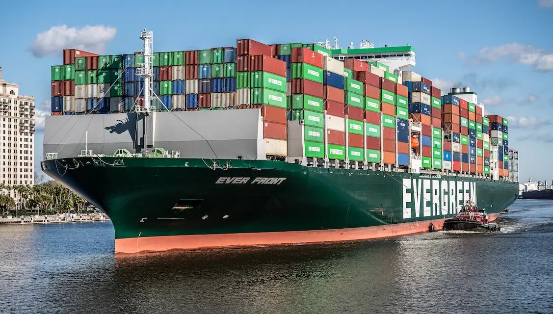 Shipping containers on boath | shipping containers for sale